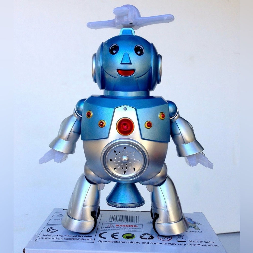 Agile Step It Dance Robot - Mobile Dancing Action Toy Robot New in Box